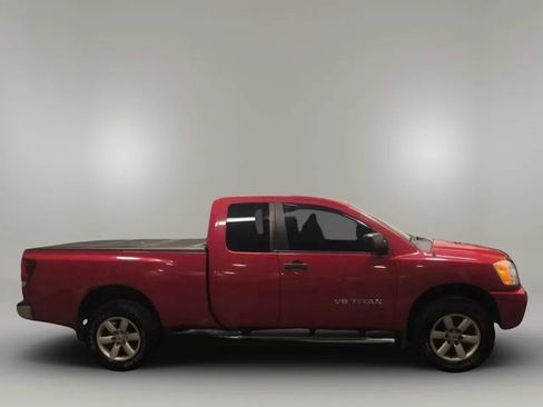 Used 2010 Nissan Titan XE w/ XE Popular Equipment Pkg image 2