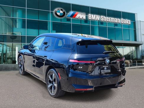 Certified 2023 BMW iX xDrive50 w/ Sport Package AWD/4WD image 6