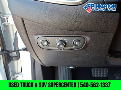 Used 2020 Chevrolet Equinox Premier image 15