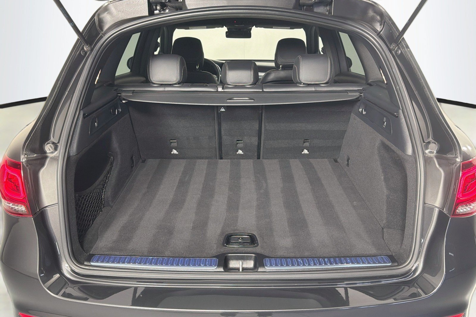 Used 2022 Mercedes-Benz GLC 300 4MATIC image 24