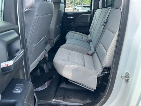 Used 2018 Chevrolet Silverado 2500 W/T image 5