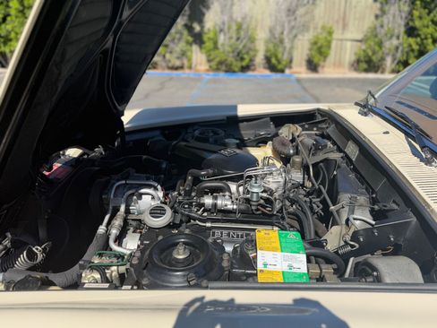Used 1990 Bentley Continental RWD image 39