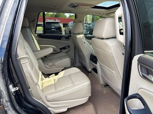 Used 2019 GMC Yukon Denali w/ Open Road Package AWD/4WD image 10