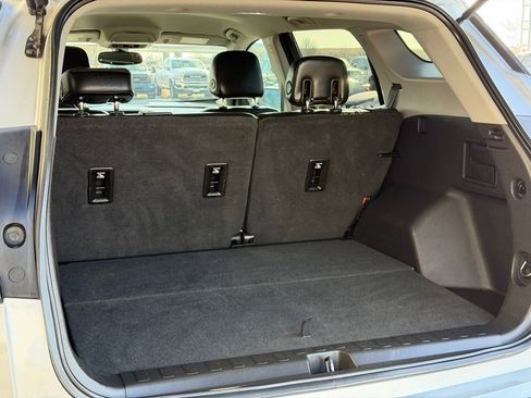 Used 2019 GMC Terrain SLT image 9