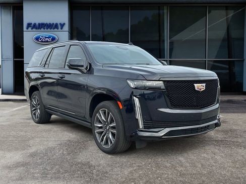 Used 2023 Cadillac Escalade Sport w/ Touring Package image 3