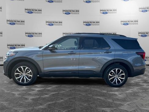 New 2026 Ford Explorer ST-Line AWD/4WD image 2
