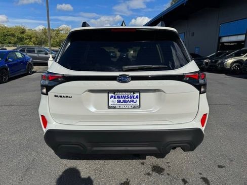 New 2025 Subaru Forester Premium image 7