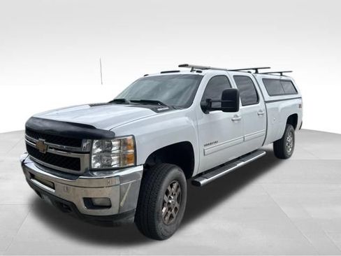 Used 2013 Chevrolet Silverado 2500 LTZ w/ LTZ Plus Package AWD/4WD image 2
