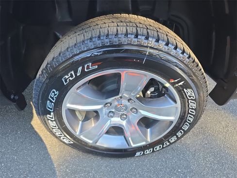 New 2025 RAM 1500 Tradesman image 32
