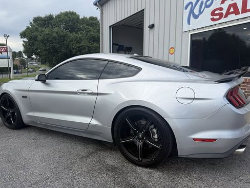 Used 2017 Ford Mustang GT Premium w/ Equipment Group 401A RWD image 11