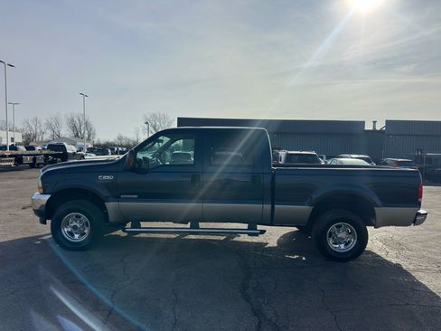 Used 2004 Ford F250 Lariat image 8