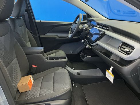 New 2027 Chevrolet Bolt LT FWD image 23