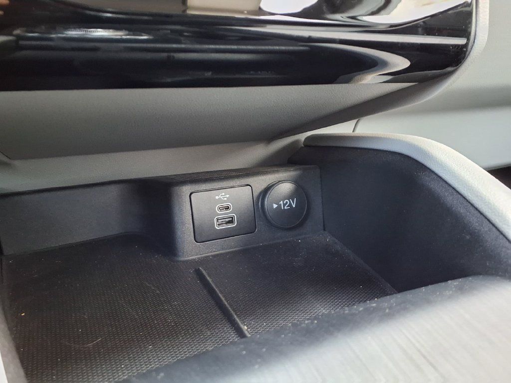 Used 2024 Ford Escape SE FWD image 7