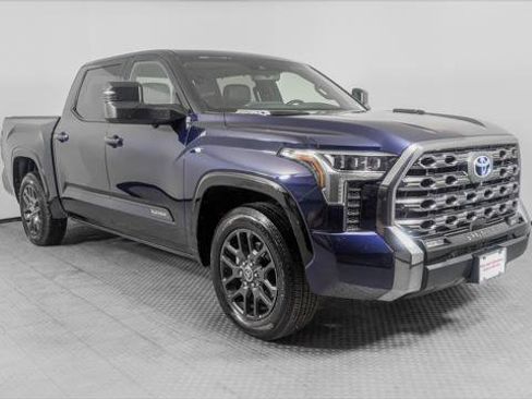 Used 2022 Toyota Tundra Platinum w/ Advanced Package RWD image 11