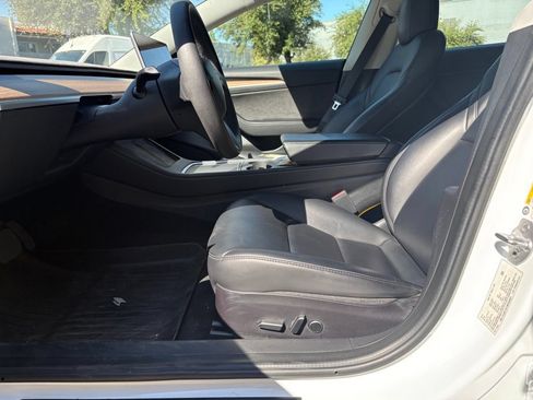 Used 2021 Tesla Model 3 Standard Range Plus RWD image 8