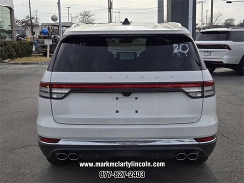 New 2026 Lincoln Aviator AWD image 11