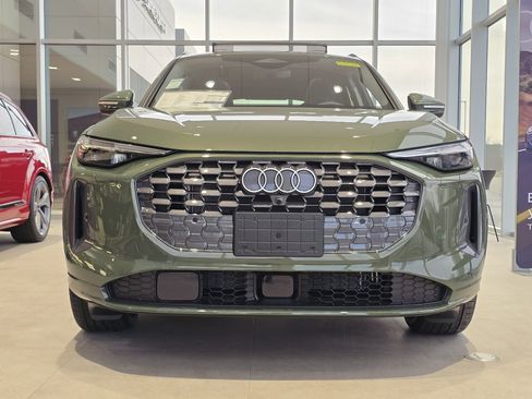 New 2025 Audi Q5 Prestige image 24