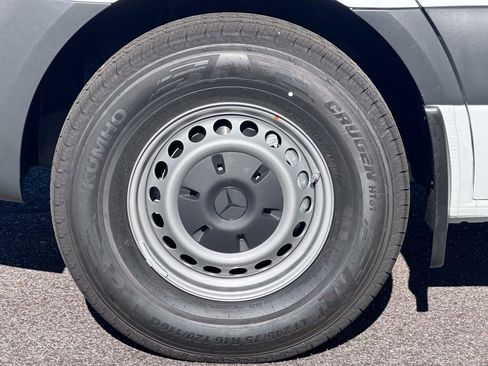 New 2026 Mercedes-Benz Sprinter 2500 image 12