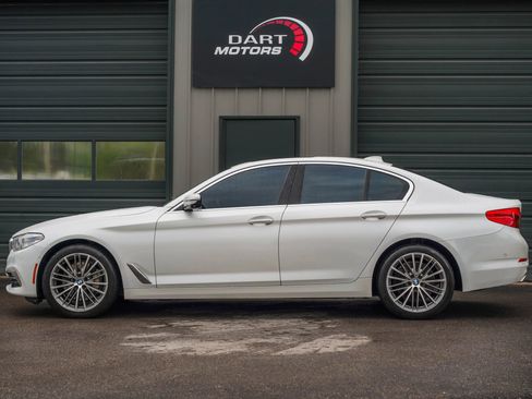 Used 2017 BMW 540i RWD image 4