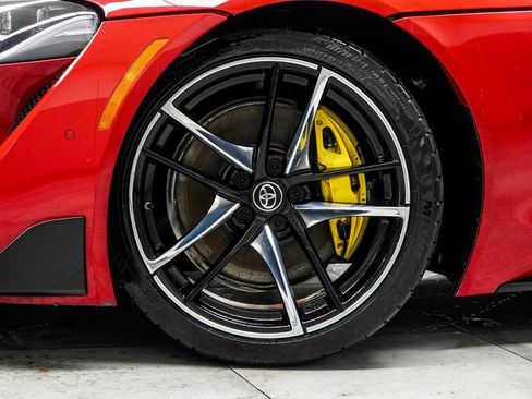 Used 2021 Toyota Supra w/ Safety & Technology Package RWD image 6