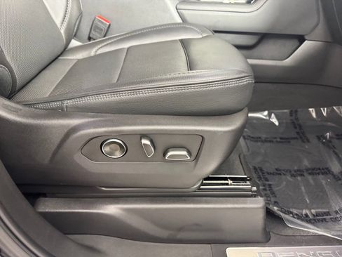 Used 2025 GMC Sierra 1500 Denali AWD/4WD image 40