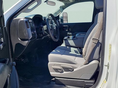 Used 2015 Chevrolet Silverado 2500 W/T RWD image 10