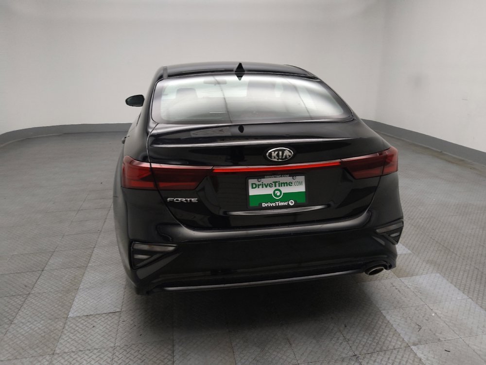 Used 2019 Kia Forte LXS FWD image 6