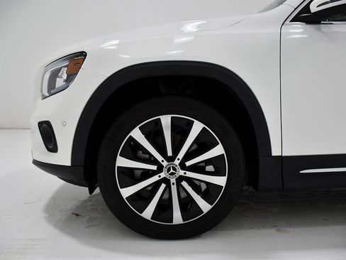 Certified 2022 Mercedes-Benz GLB 250 4MATIC image 7
