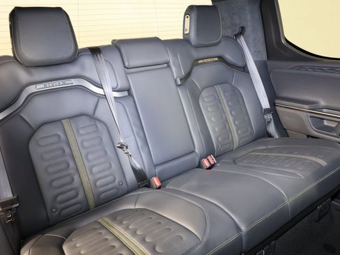 Used 2023 Rivian R1T Adventure image 29