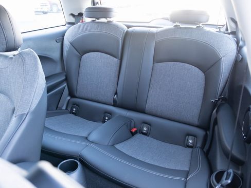 Used 2023 MINI Cooper SE image 18