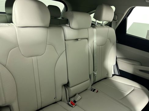 New 2026 Kia Sorento S w/ S Panoramic Sunroof Package image 32