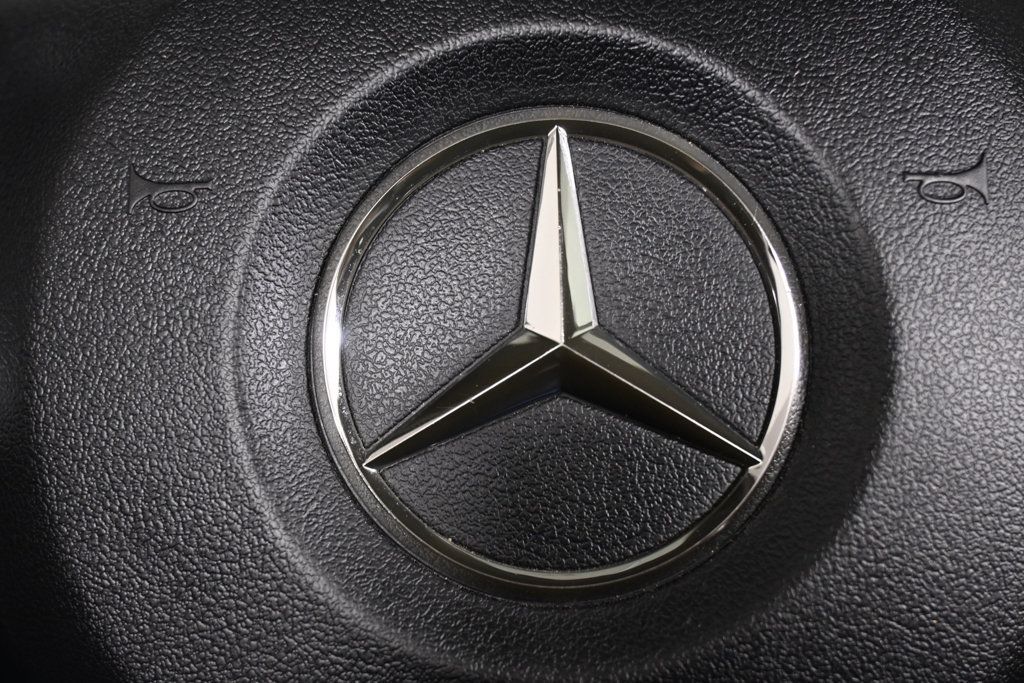 Used 2018 Mercedes-Benz E 400 4MATIC Cabriolet image 41