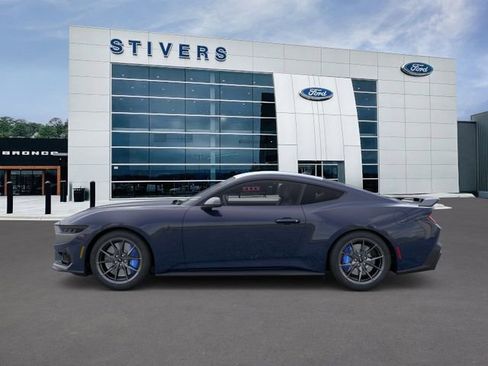 New 2026 Ford Mustang Dark Horse RWD image 4