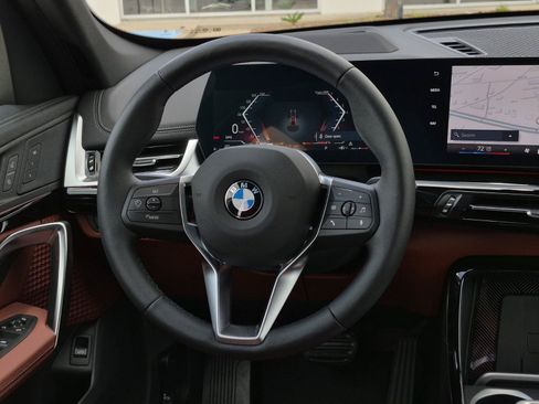 New 2026 BMW X1 xDrive28i w/ Technology Package AWD/4WD image 17