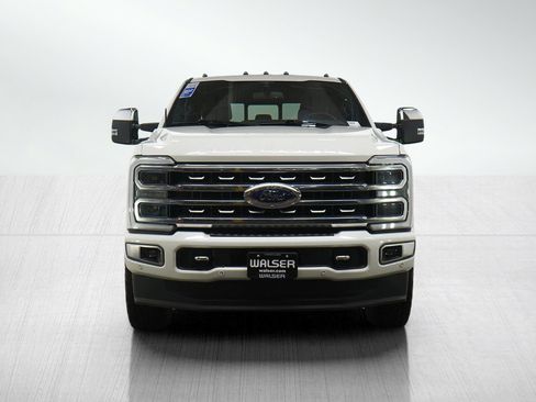 Used 2023 Ford F350 Platinum AWD/4WD image 8