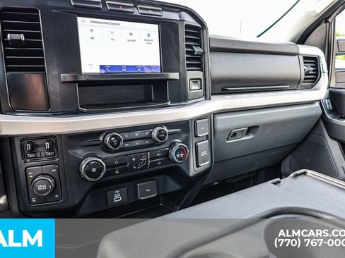 Used 2023 Ford F250 XLT AWD/4WD image 37