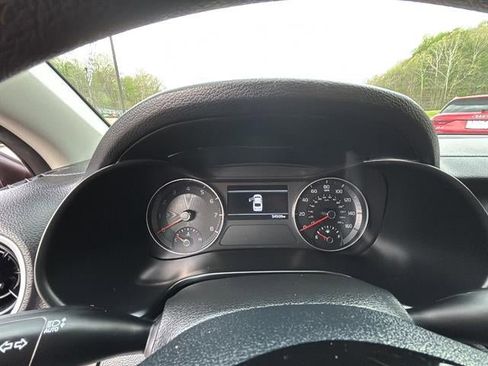 Used 2023 Kia Forte LXS w/ LXS Technology Package FWD image 18