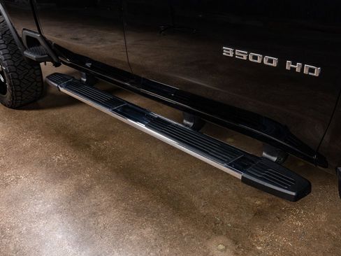 Used 2023 Chevrolet Silverado 3500 High Country w/ Z71 Off-Road Package image 13