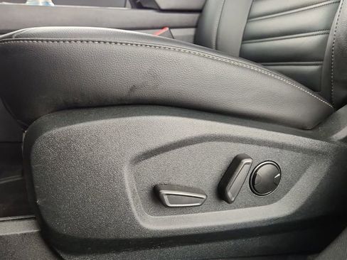 Used 2022 Ford Edge SEL image 21