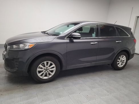 Used 2019 Kia Sorento FWD image 2