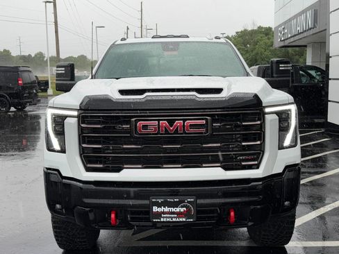 Used 2026 GMC Sierra 2500 AT4X AWD/4WD image 12