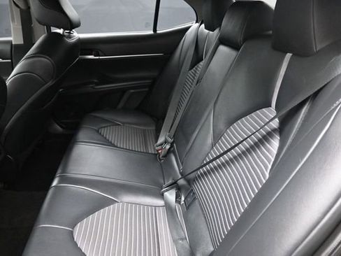 Used 2024 Toyota Camry SE FWD image 19