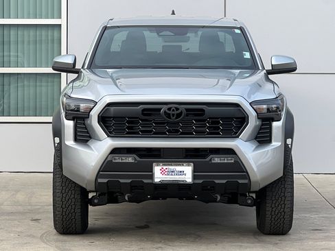 New 2025 Toyota Tacoma TRD Off-Road image 6