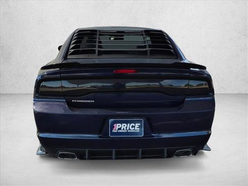 Used 2014 Dodge Charger SE w/ Connectivity Group RWD image 7
