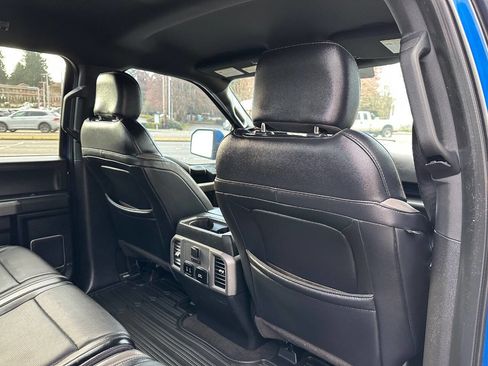 Used 2018 Ford F150 Raptor w/ Equipment Group 802A Luxury image 19