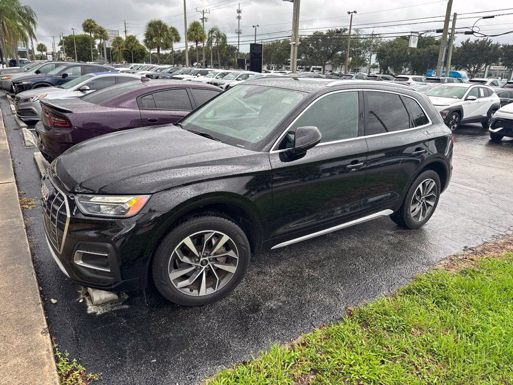 Used 2021 Audi Q5 2.0T Premium w/ Convenience Package AWD/4WD image 7