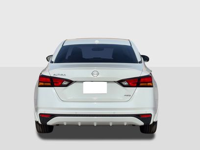 New 2025 Nissan Altima 2.5 SV