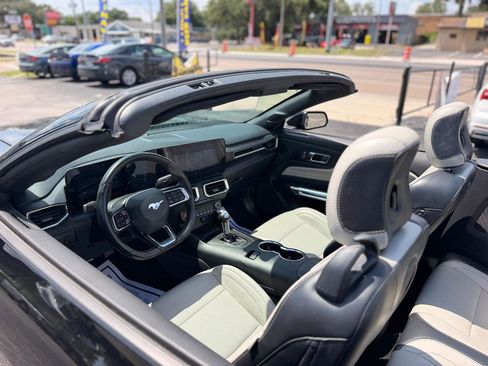 Used 2024 Ford Mustang Premium RWD image 17