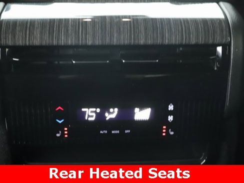 Used 2022 Jeep Wagoneer Series III w/ Premium Group I image 32