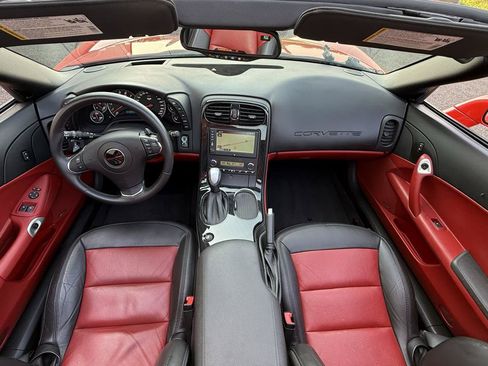 Used 2013 Chevrolet Corvette Grand Sport w/ 2LT Preferred Equipment Group RWD image 22